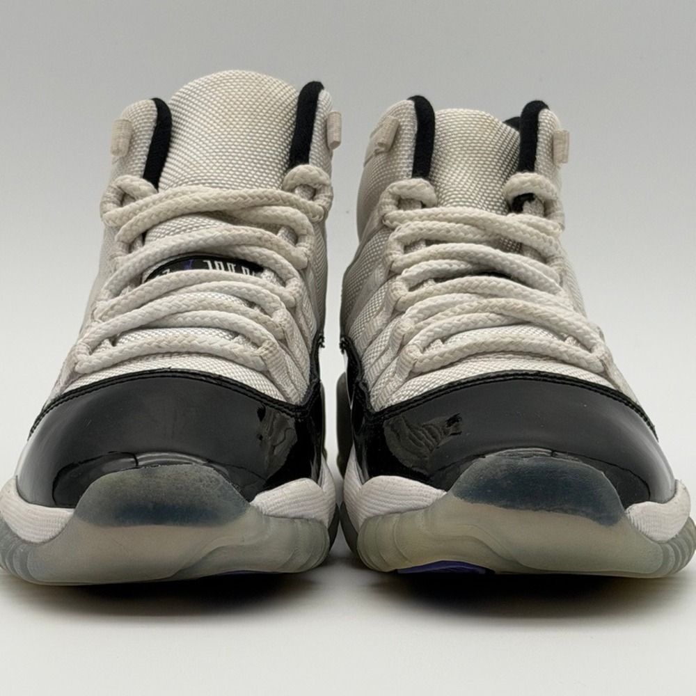 Jordan 11 Retro Concord 378038-100 4Y - Picture 3 of 13